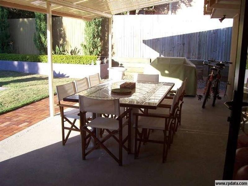 8 Sophie Court, Wellington Point QLD 4160