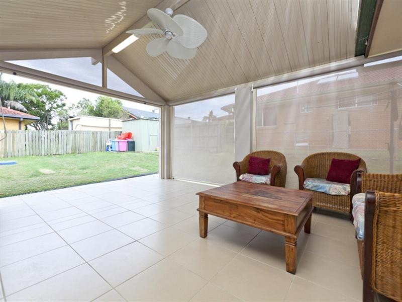 4 Wren Street, Birkdale QLD 4159