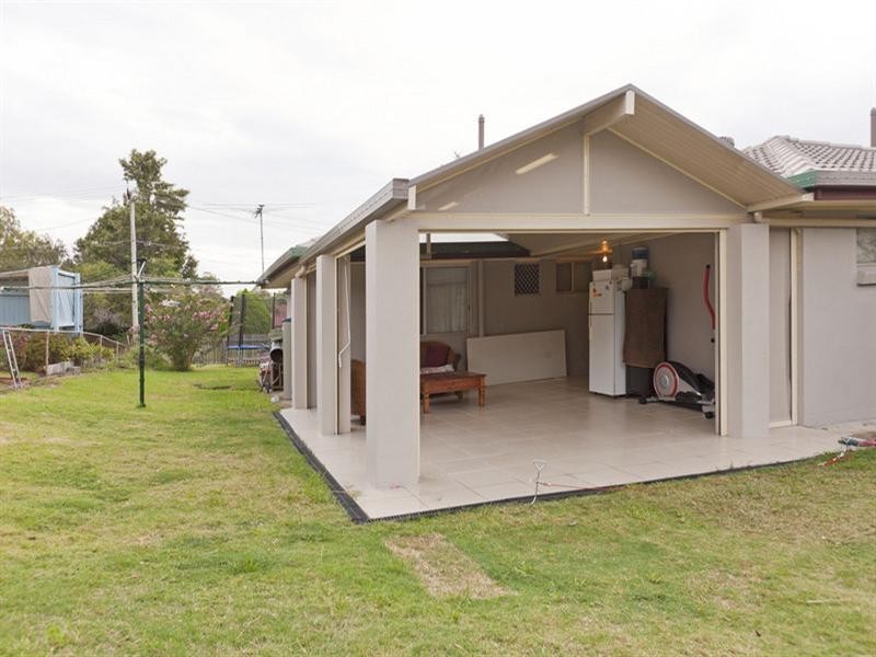 4 Wren Street, Birkdale QLD 4159