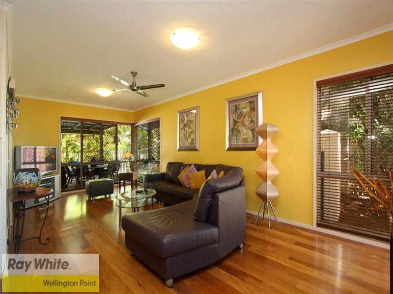 15 Macgregor Drive, Birkdale QLD 4159