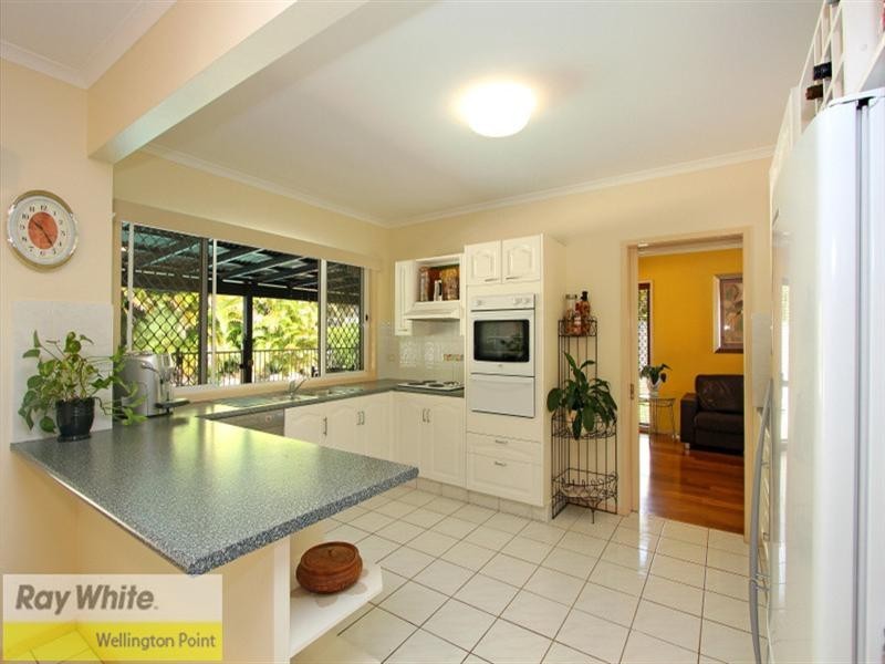 15 Macgregor Drive, Birkdale QLD 4159