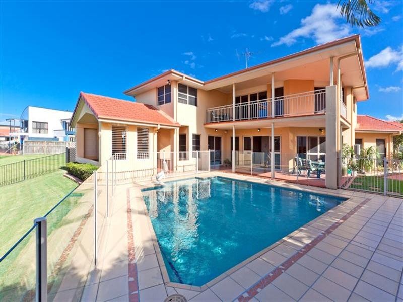 73 Allan Day Drive, Wellington Point QLD 4160