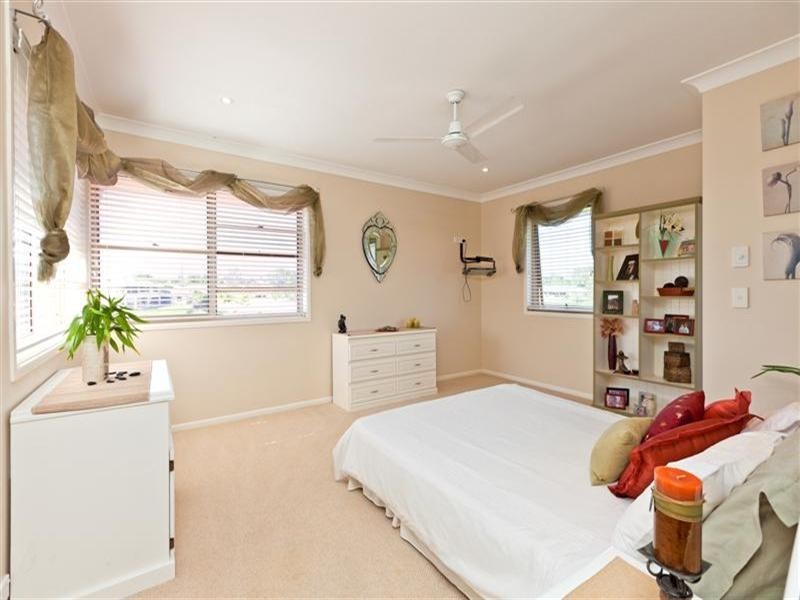 73 Allan Day Drive, Wellington Point QLD 4160