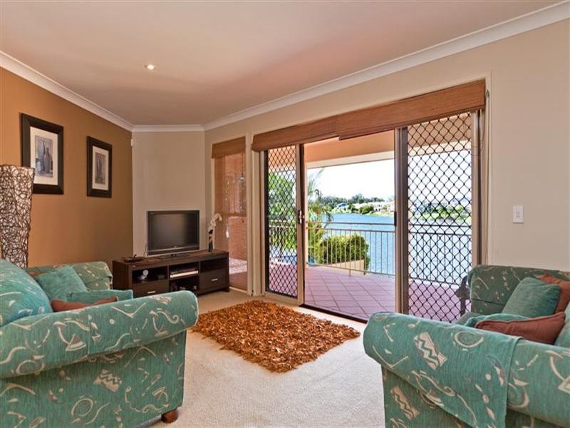 73 Allan Day Drive, Wellington Point QLD 4160