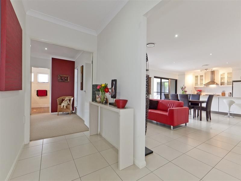 13 North Haven Place, Wellington Point QLD 4160