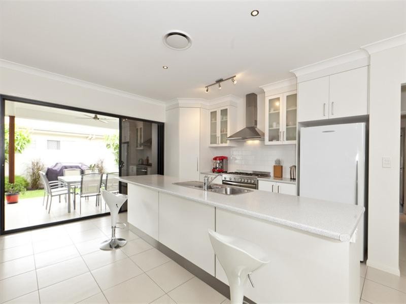 13 North Haven Place, Wellington Point QLD 4160