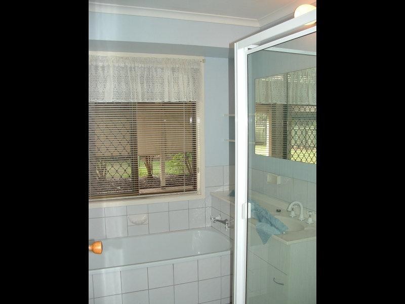 46 Makaha Drive, Birkdale QLD 4159