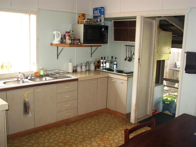 1 Alice Street, Wellington Point QLD 4160