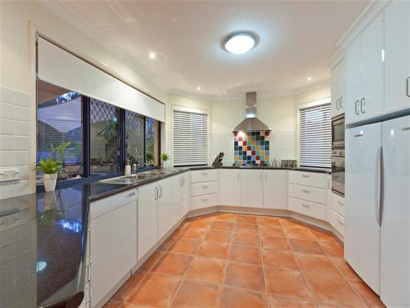 76 Allan Day Drive, Wellington Point QLD 4160