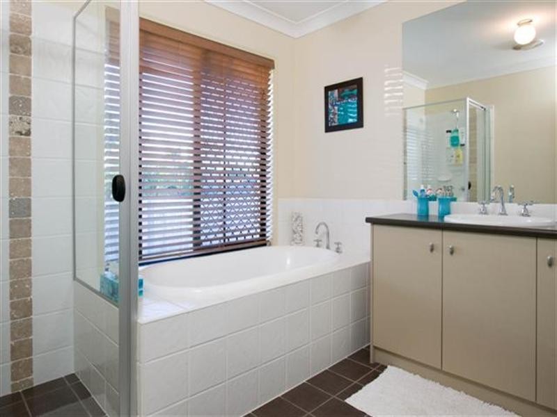 5 Rise Court, Thornlands QLD 4164