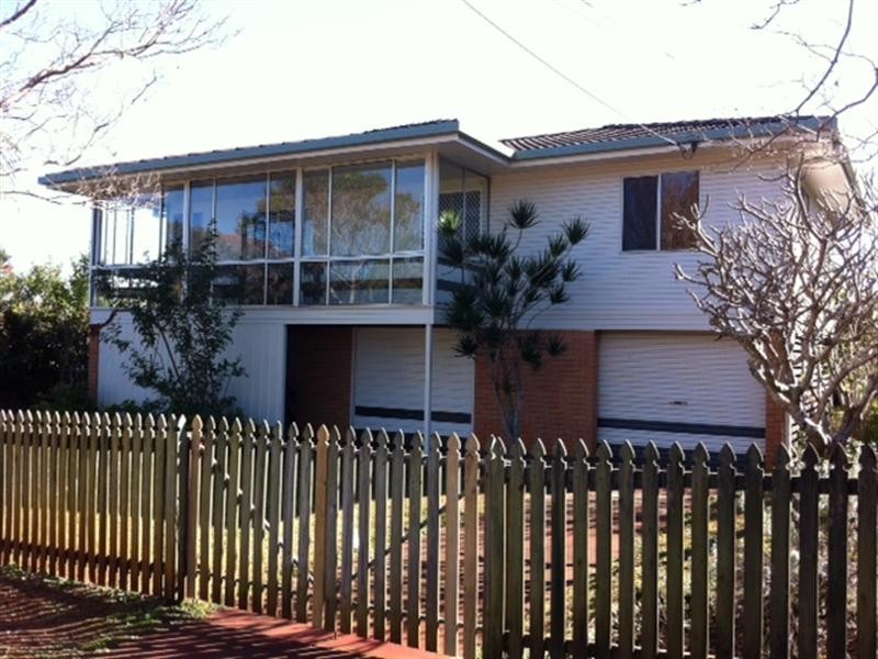 4 Aleon Crescent, Ormiston QLD 4160