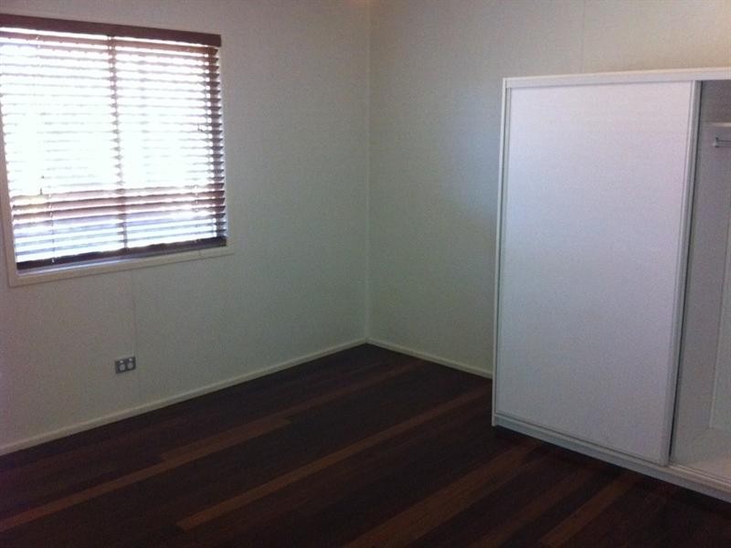 4 Aleon Crescent, Ormiston QLD 4160