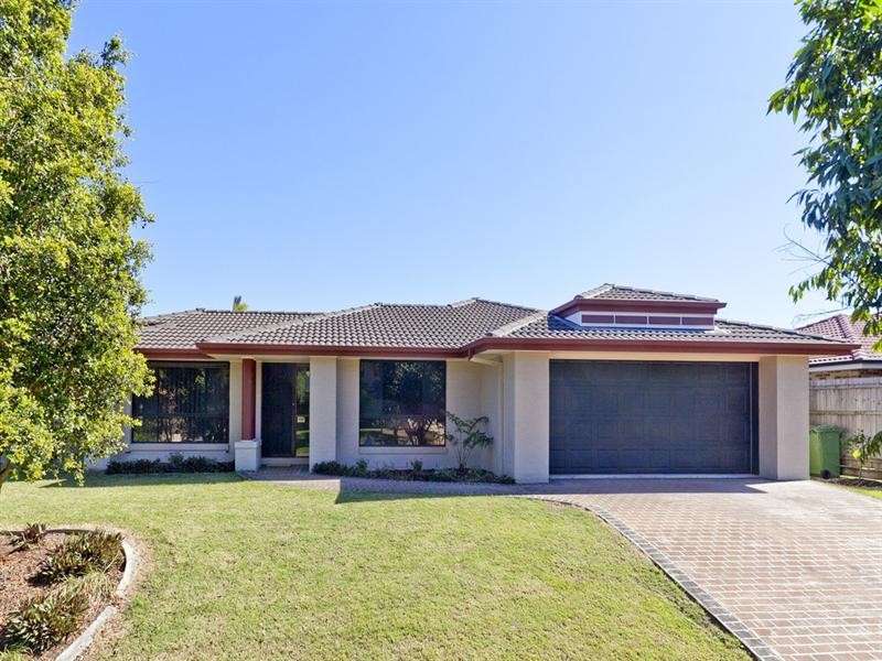 52 Hilliards Park Drive, Wellington Point QLD 4160