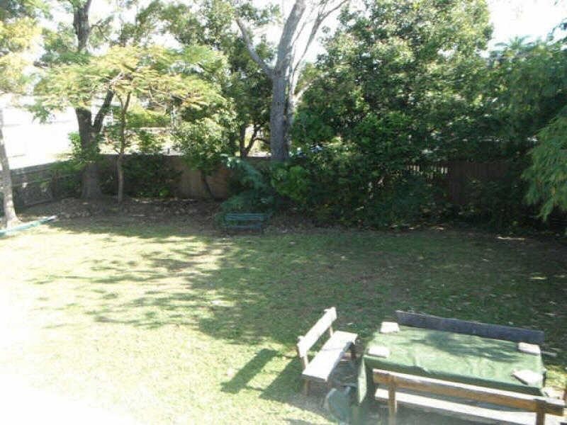 1/24 Thomas Street, Birkdale QLD 4159