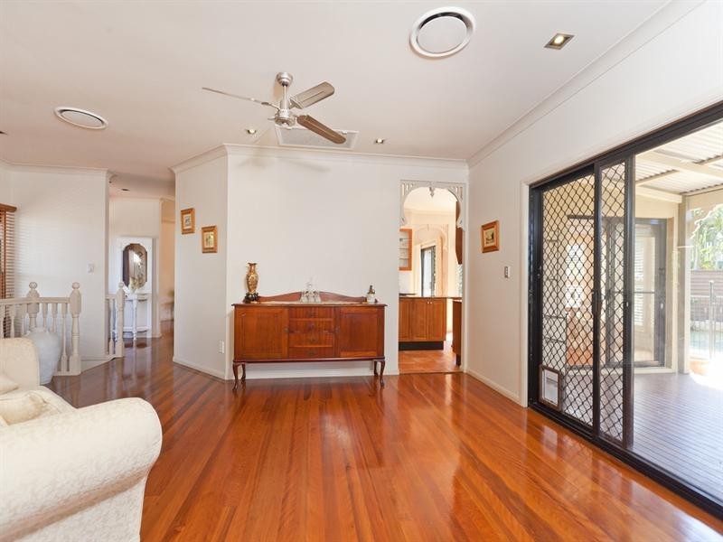 17 Fletcher Terrace, Ormiston QLD 4160
