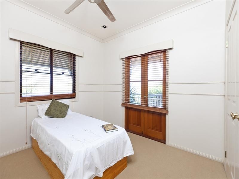 17 Fletcher Terrace, Ormiston QLD 4160
