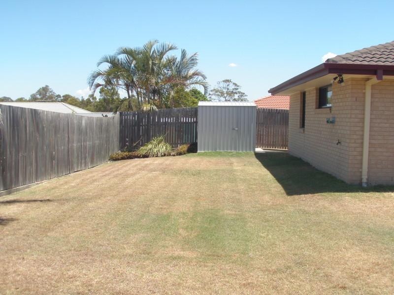 17 Remo Place, Birkdale QLD 4159