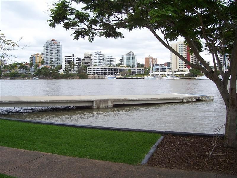 61/6 Merthyr Road, New Farm QLD 4005