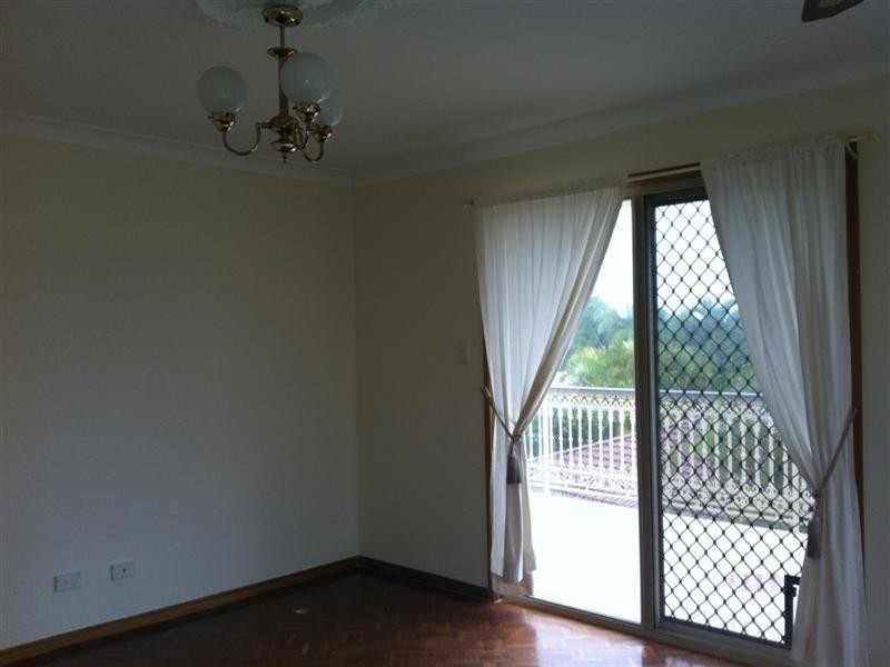 37 Chesterfield Crescent, Wellington Point QLD 4160