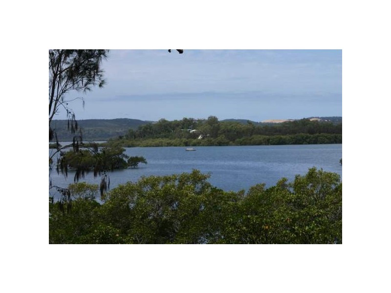 2 Keith Street, Macleay Island QLD 4184