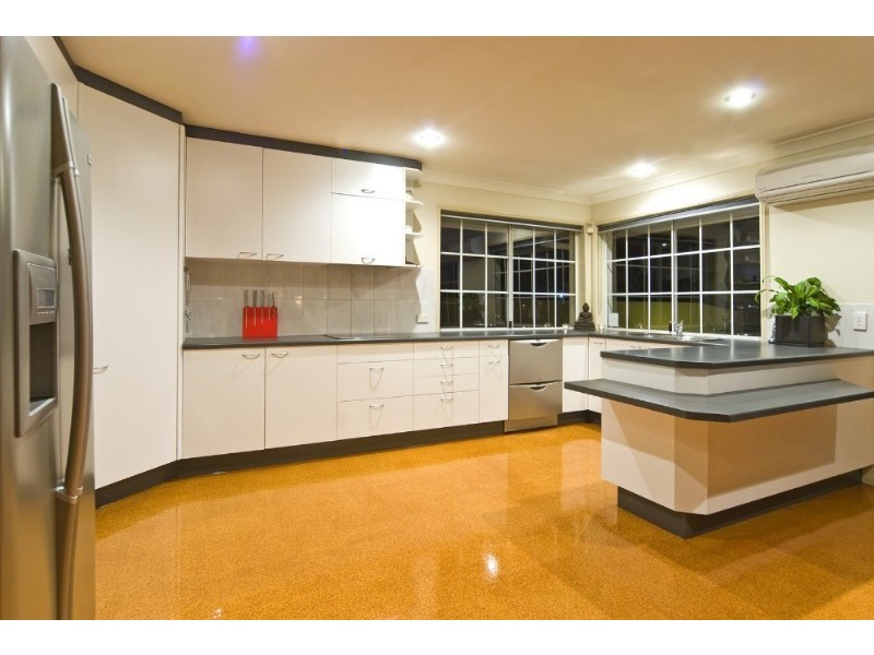 47 Dorsal Drive, Birkdale QLD 4159