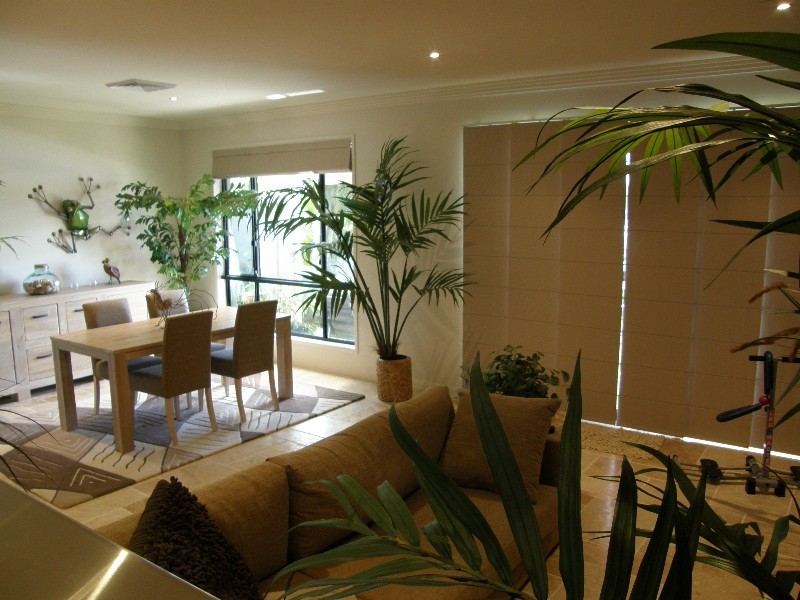 6 Harbourview Court, Raby Bay QLD 4163