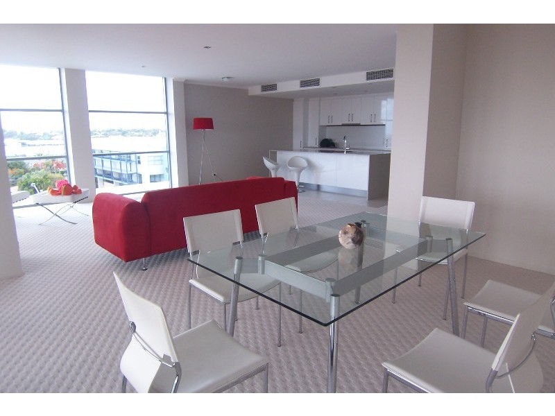 141 Shore Street, Cleveland QLD 4163