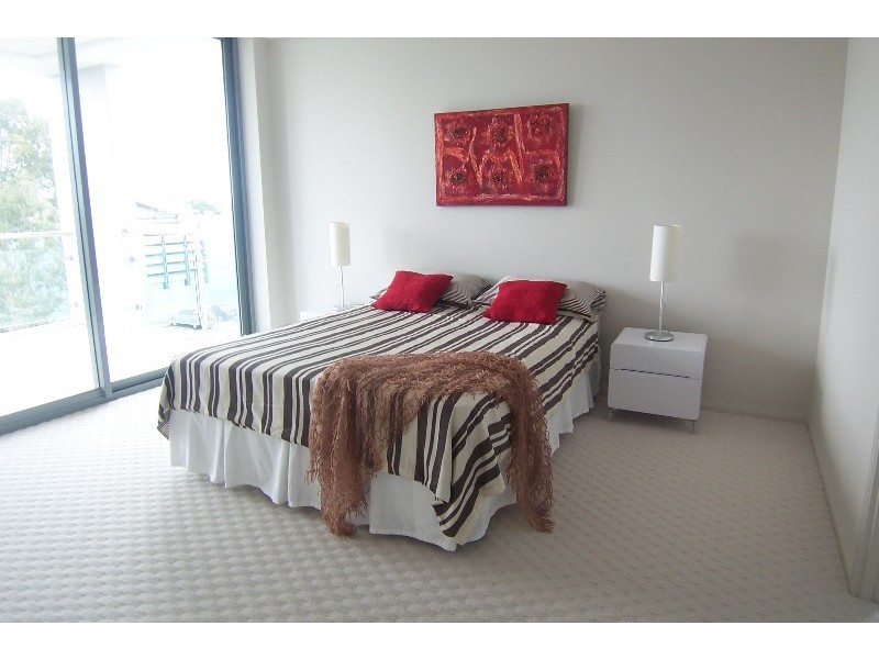 141 Shore Street, Cleveland QLD 4163