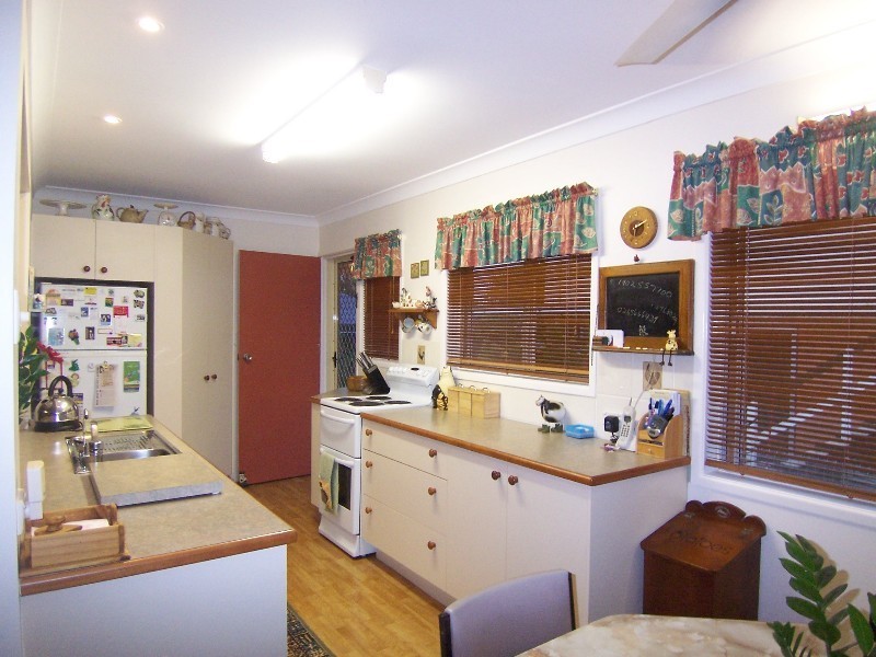105 Railway Parade, Thorneside QLD 4158
