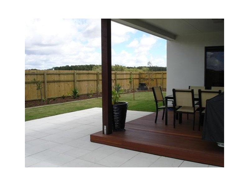 8 Silkpod Street, Meridan Plains QLD 4551