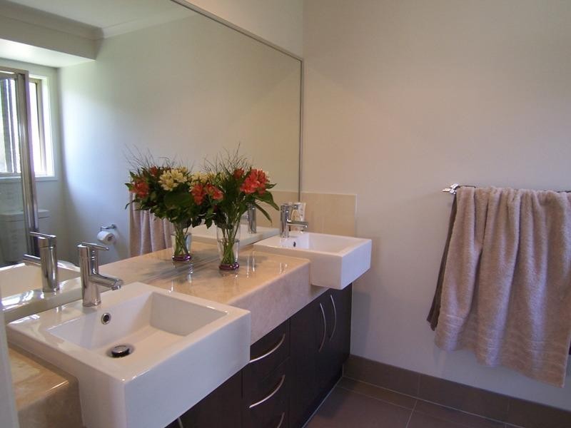 Little Mountain QLD 4551