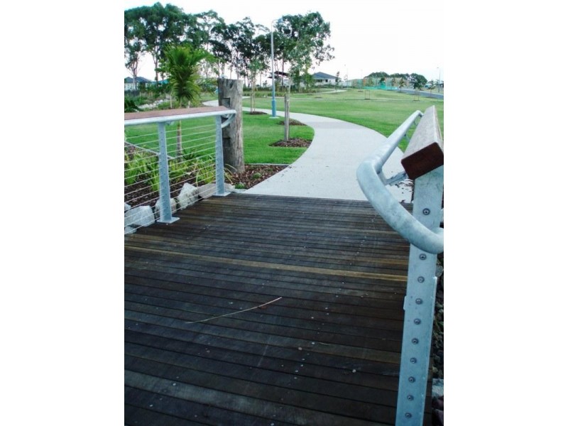 2 Tamarind Street, Meridan Plains QLD 4551