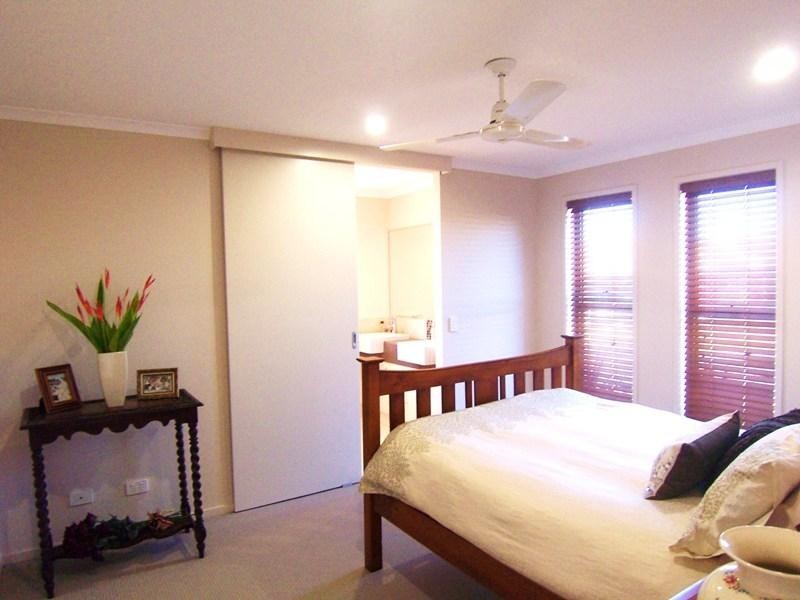 53 Alicia Circuit, Little Mountain QLD 4551