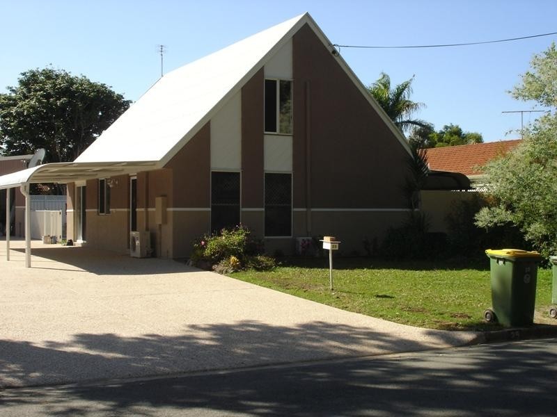 25 Mulloka Esplanade, Wurtulla QLD 4575