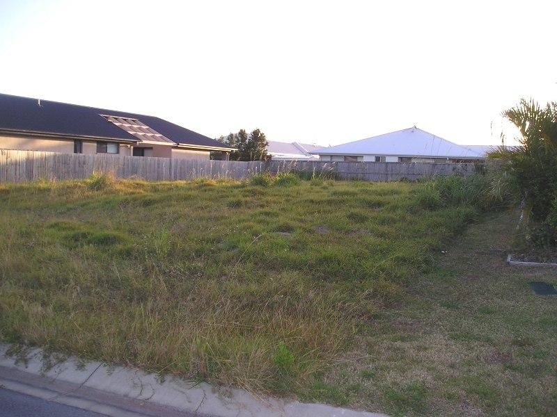 8 Carbeen Place, Meridan Plains QLD 4551