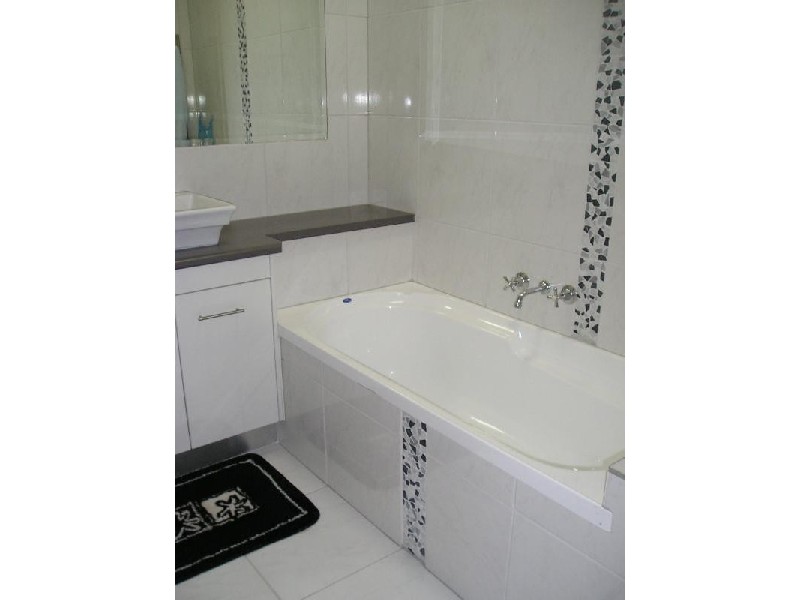 4 Backhousia Court, Meridan Plains QLD 4551