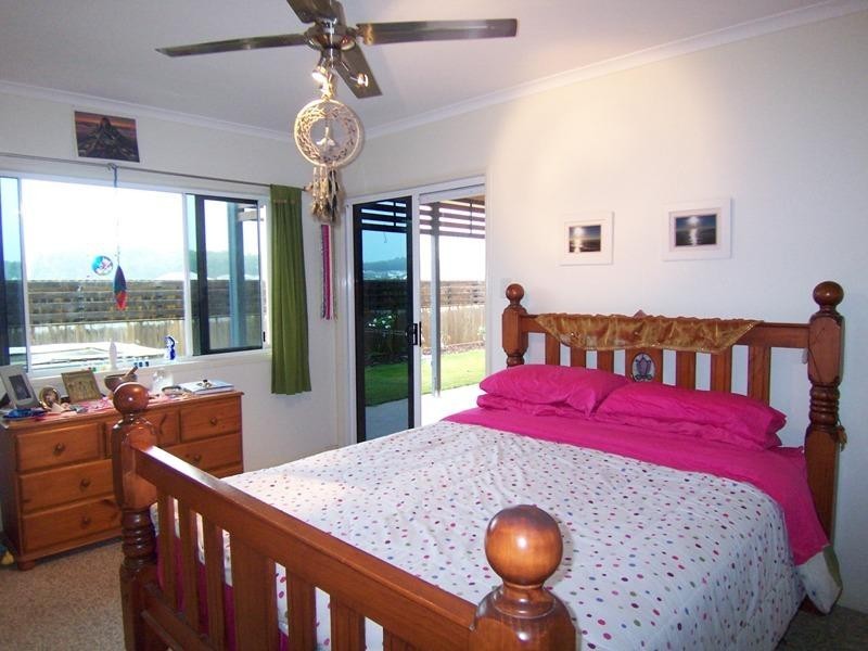 12 Wildflower Way, Little Mountain QLD 4551