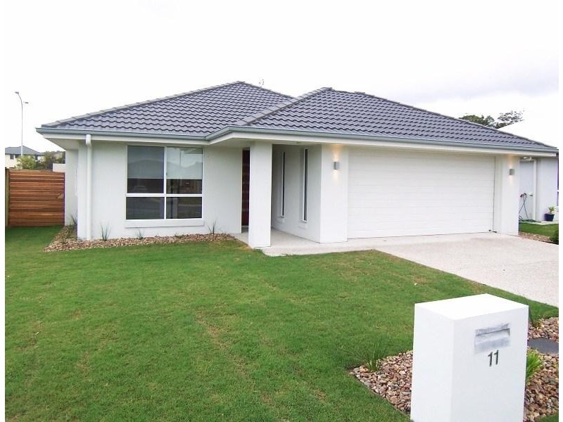 11 Alicia Circuit, Little Mountain QLD 4551