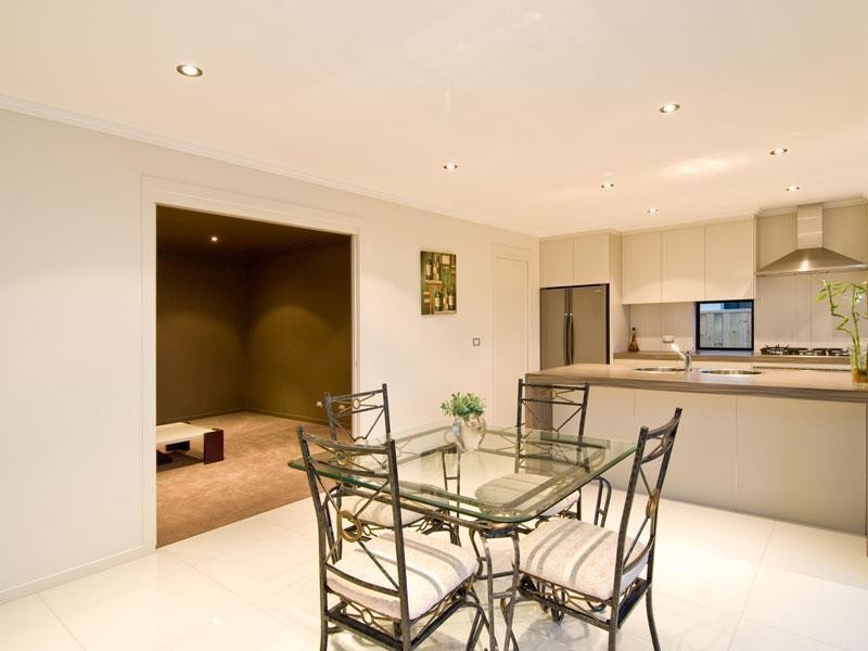 5 Alicia Circuit, Little Mountain QLD 4551