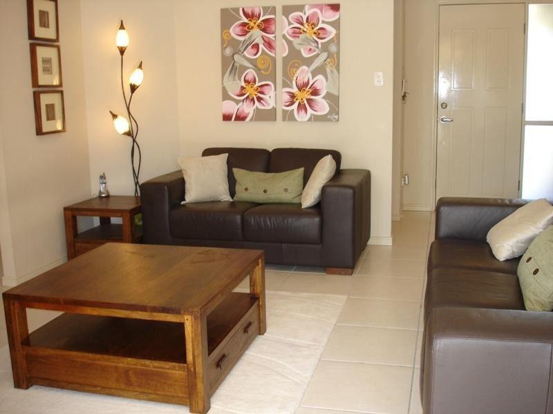 17 King Orchid Drive, Little Mountain QLD 4551