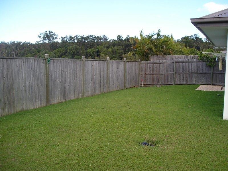 8 Kamala Place, Meridan Plains QLD 4551