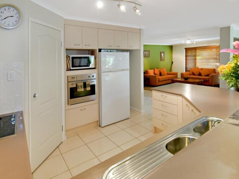 9 Kamala Place, Meridan Plains QLD 4551