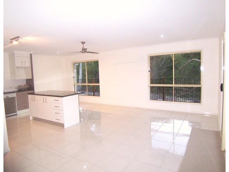 Little Mountain QLD 4551