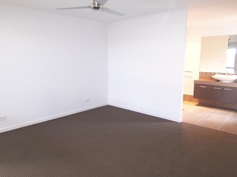 Little Mountain QLD 4551