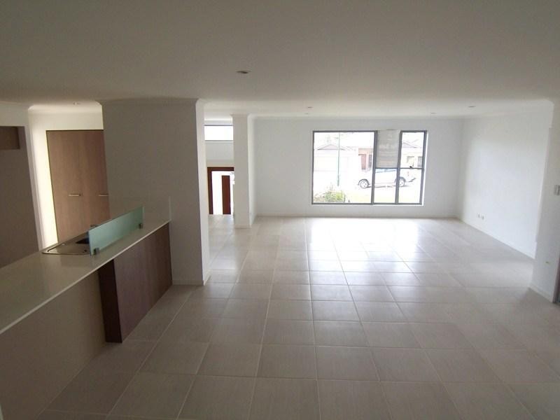 Little Mountain QLD 4551