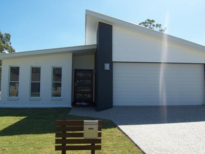 Little Mountain QLD 4551