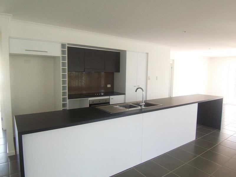 Little Mountain QLD 4551