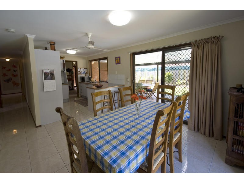 14 Lurnea Crescent, Mountain Creek QLD 4557