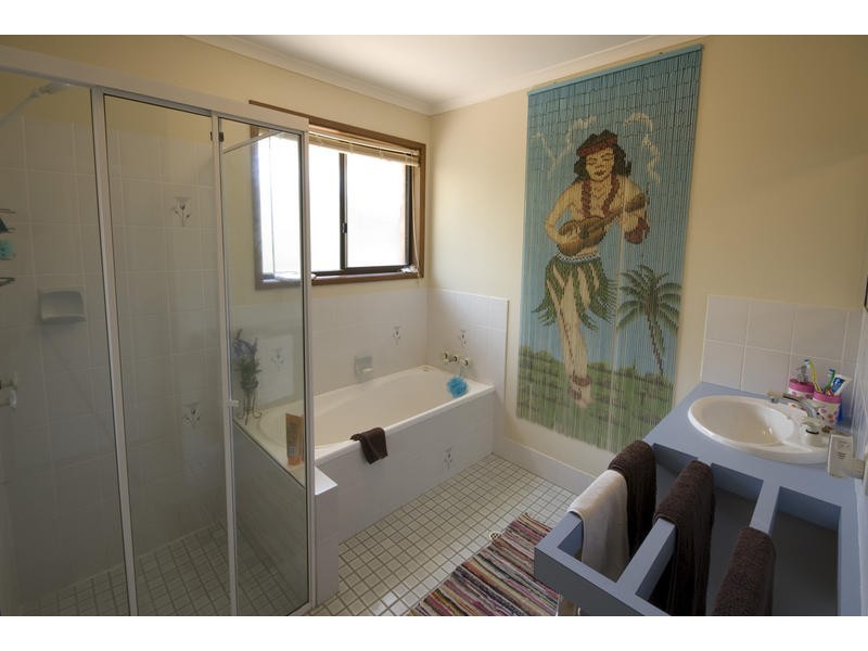 14 Lurnea Crescent, Mountain Creek QLD 4557