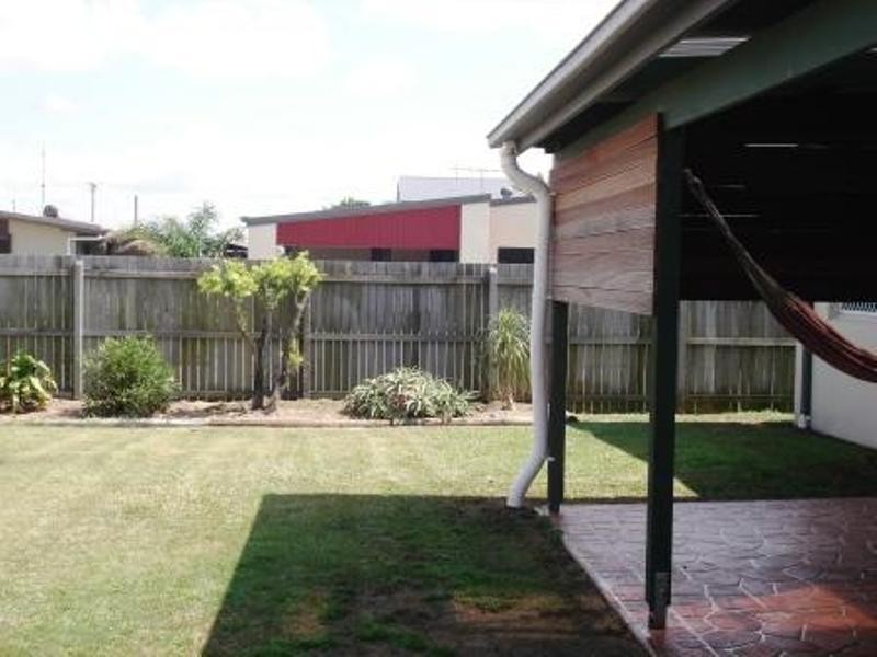 7 Echuca Court, Warana QLD 4575